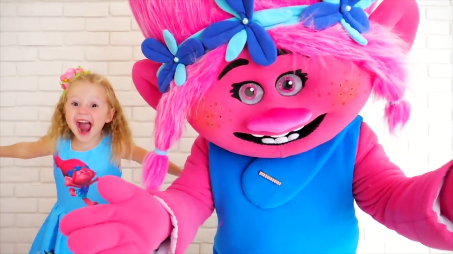 ماجراهای ناستیا و بابایی - قسمت 114 - ترانه ناستیا برای بچه های خوب